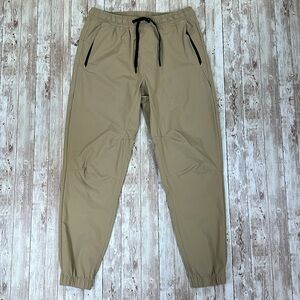 American Eagle Men's Jogger sz Small Active 24/7 AirFlex Khaki Tan Nylon Pants